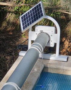 Solar-powered Daisy Squat electric roller