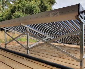 Evacuated tube solar pool heating sturdy aluminium frame